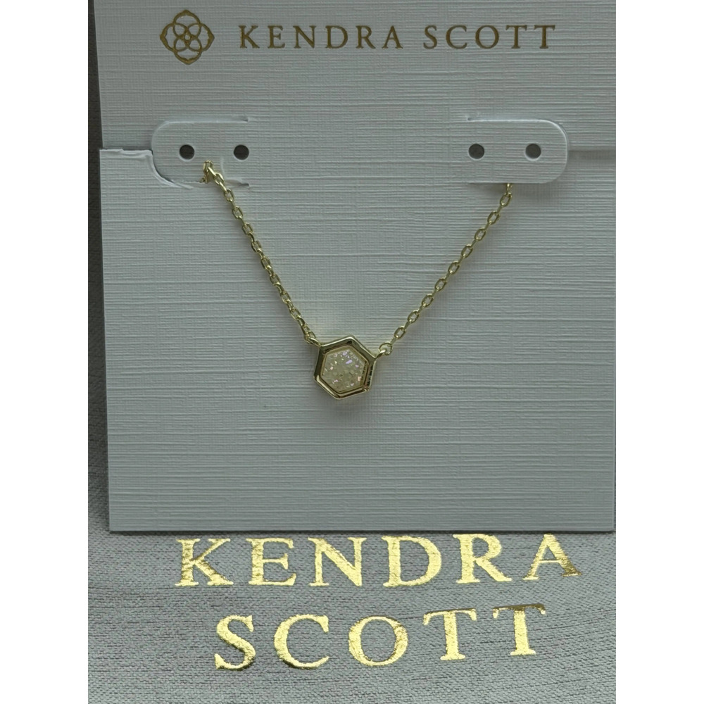 Kendra Scott Gold Pendant Necklace